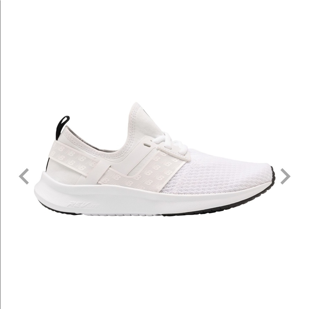 New Balance Women’s Shoes Size: 7 NWT